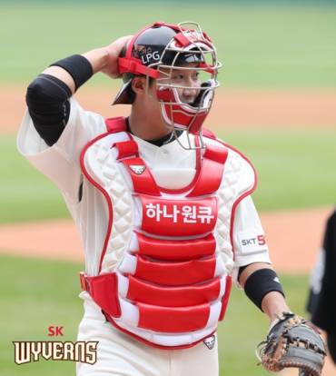 ‘왜 이제 왔니’ 이흥련 합류 후 SK 6승3패, ERA 1위 [★잠실]
